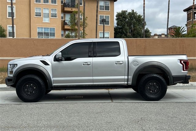 Used 2019 Ford F150 Raptor w/ Equipment Group 802A Luxury image 7
