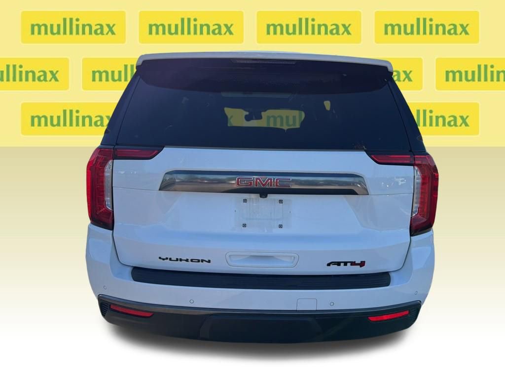 Used 2023 GMC Yukon AT4 w/ AT4 Premium Package AWD/4WD image 9