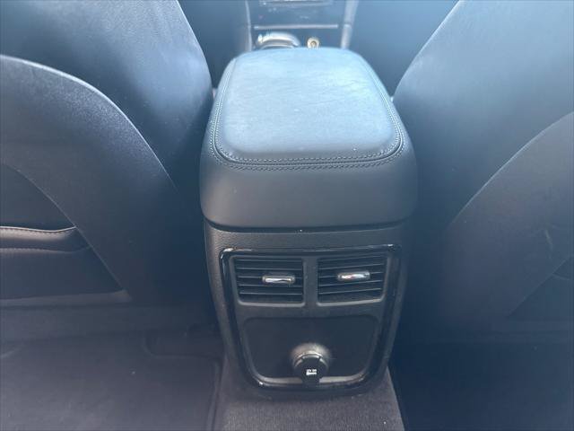 Used 2014 Chrysler 300 S RWD image 28