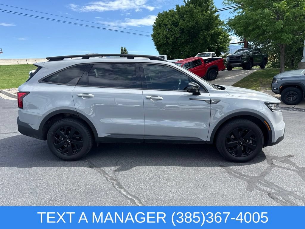 Used 2023 Kia Sorento S AWD/4WD image 2
