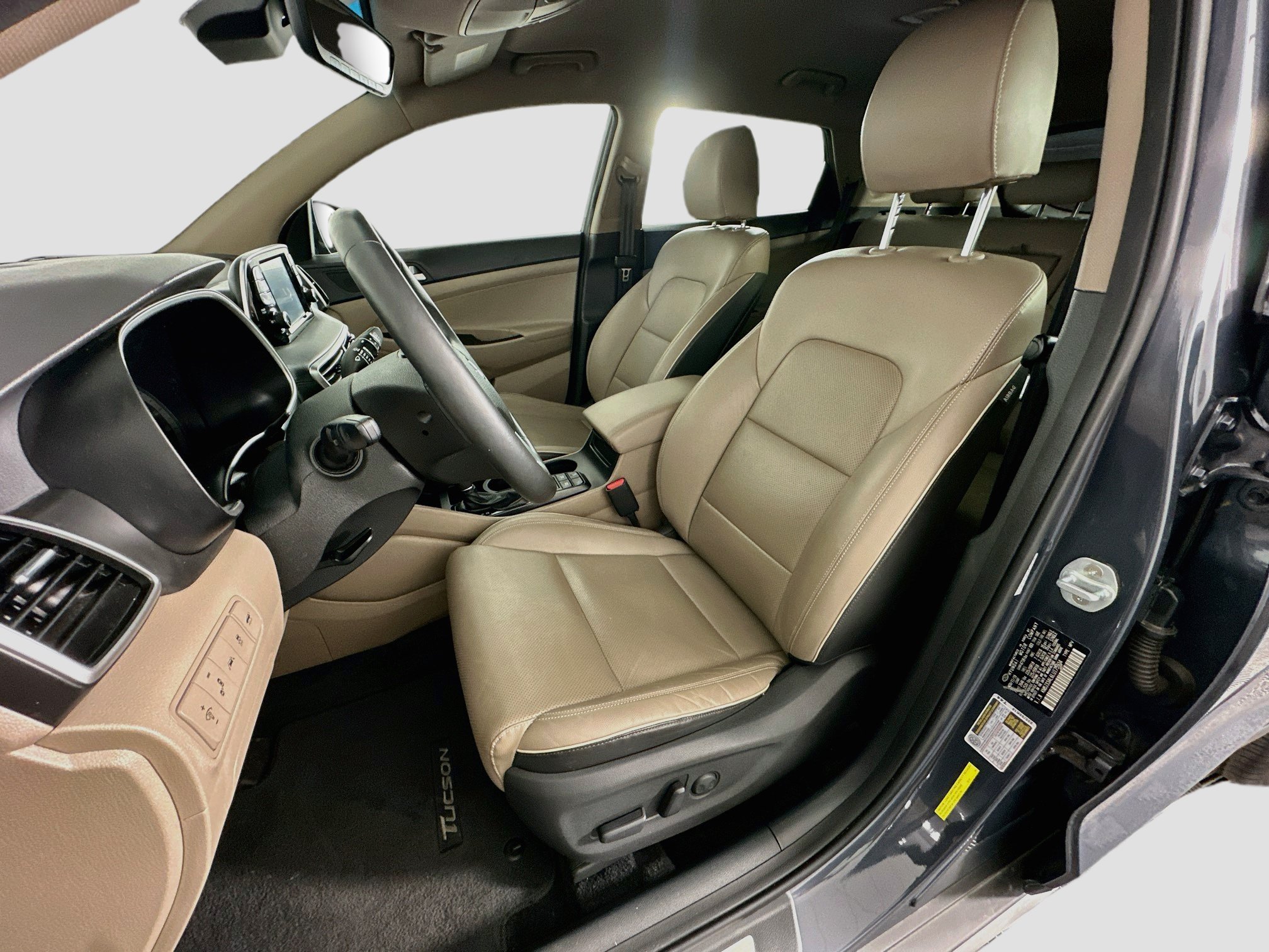 Used 2020 Hyundai Tucson Limited FWD image 13