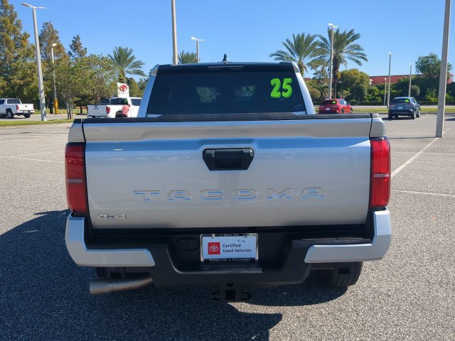 Certified 2025 Toyota Tacoma SR5 AWD/4WD image 5