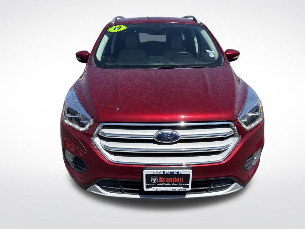 Used 2019 Ford Escape Titanium image 10