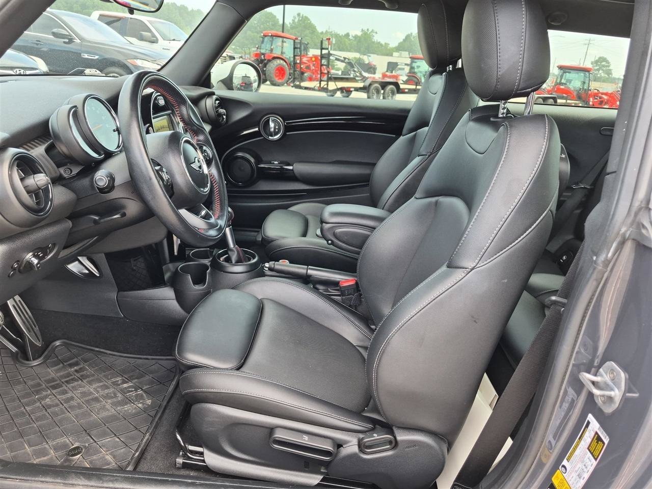 Used 2018 MINI Cooper S FWD image 15