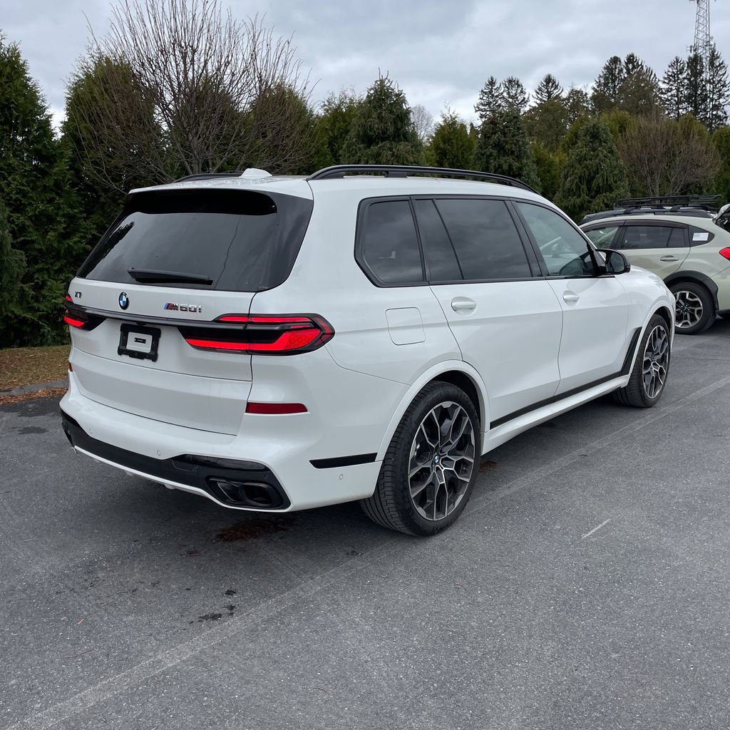 Used 2026 BMW X7 M60i AWD/4WD image 7