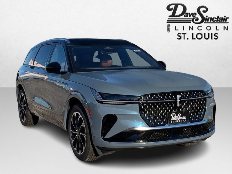 New 2026 Lincoln Nautilus Reserve image 3