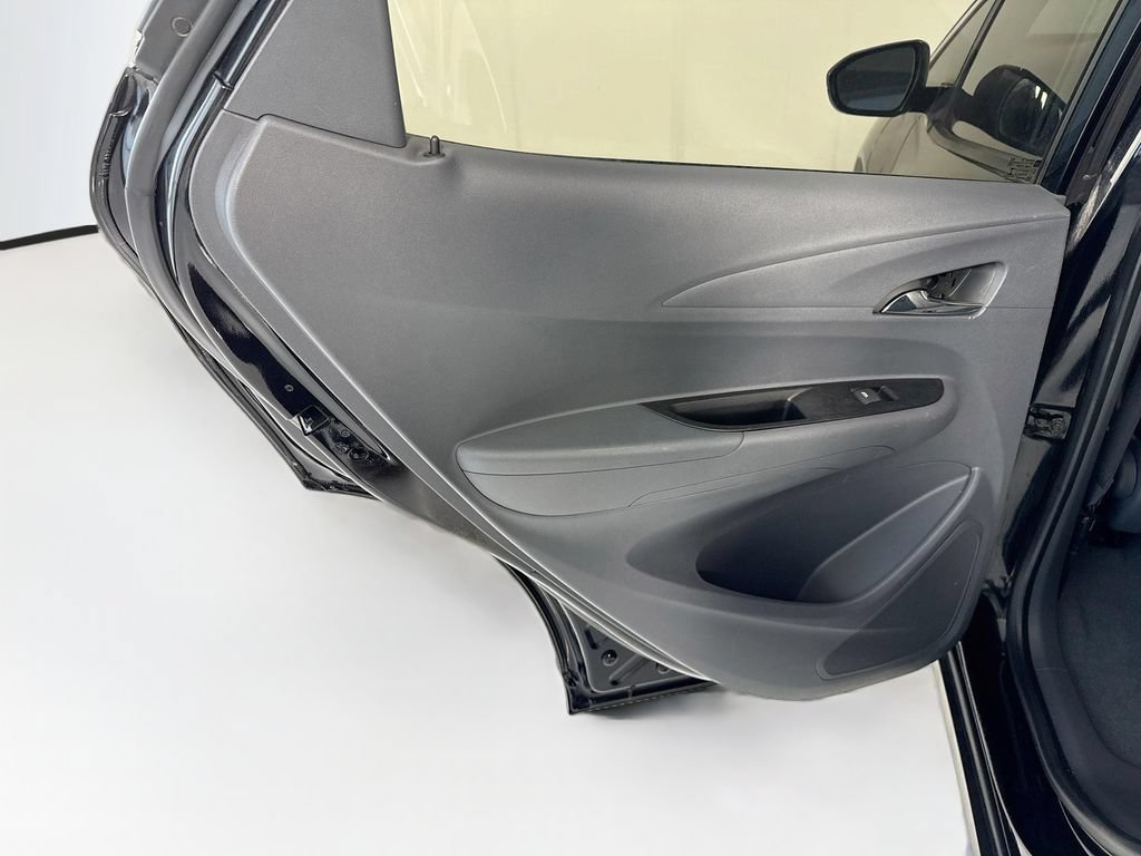 Used 2019 Chevrolet Bolt LT FWD image 26