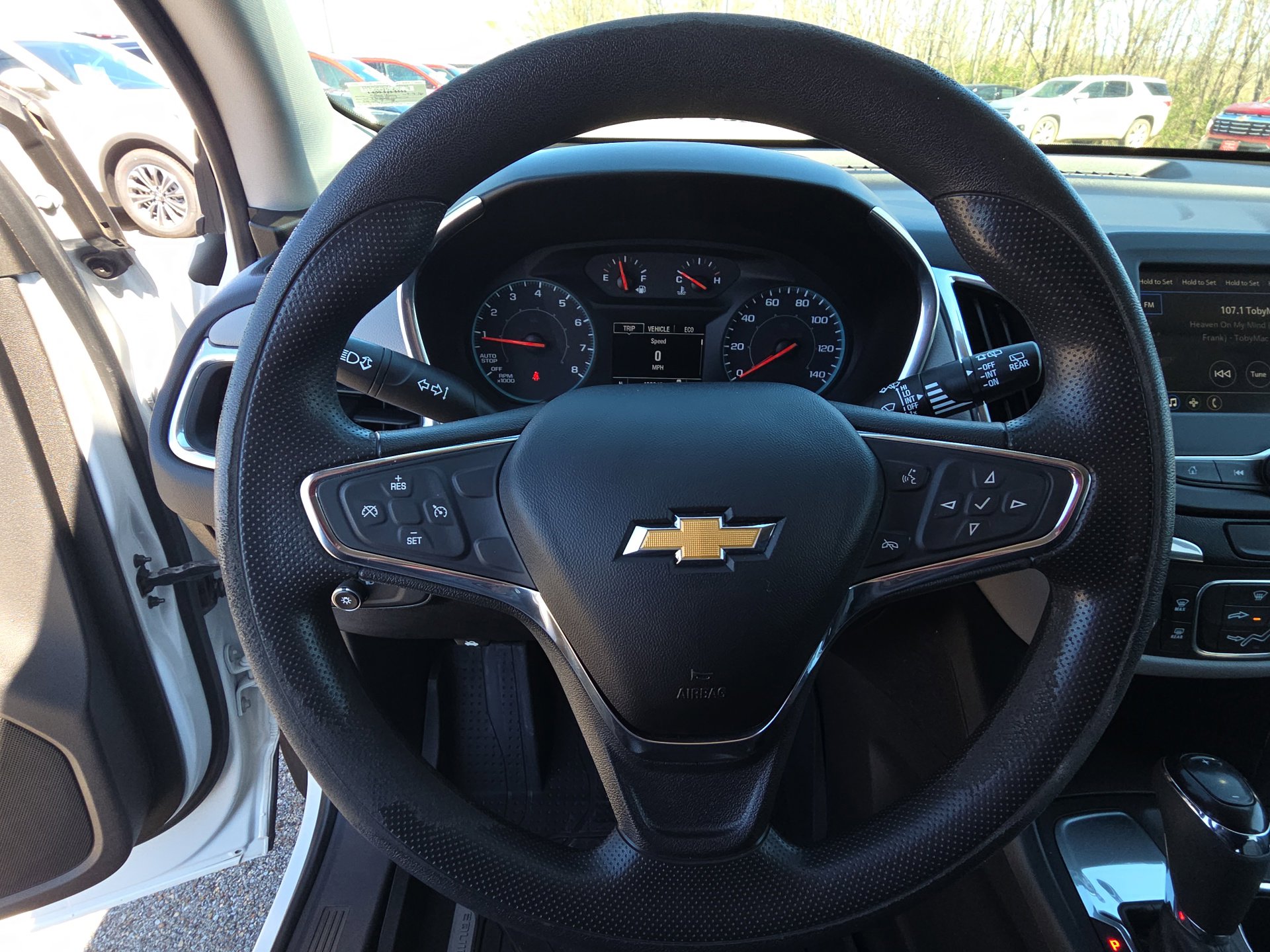 Used 2019 Chevrolet Equinox LS w/ LS Convenience Package image 17