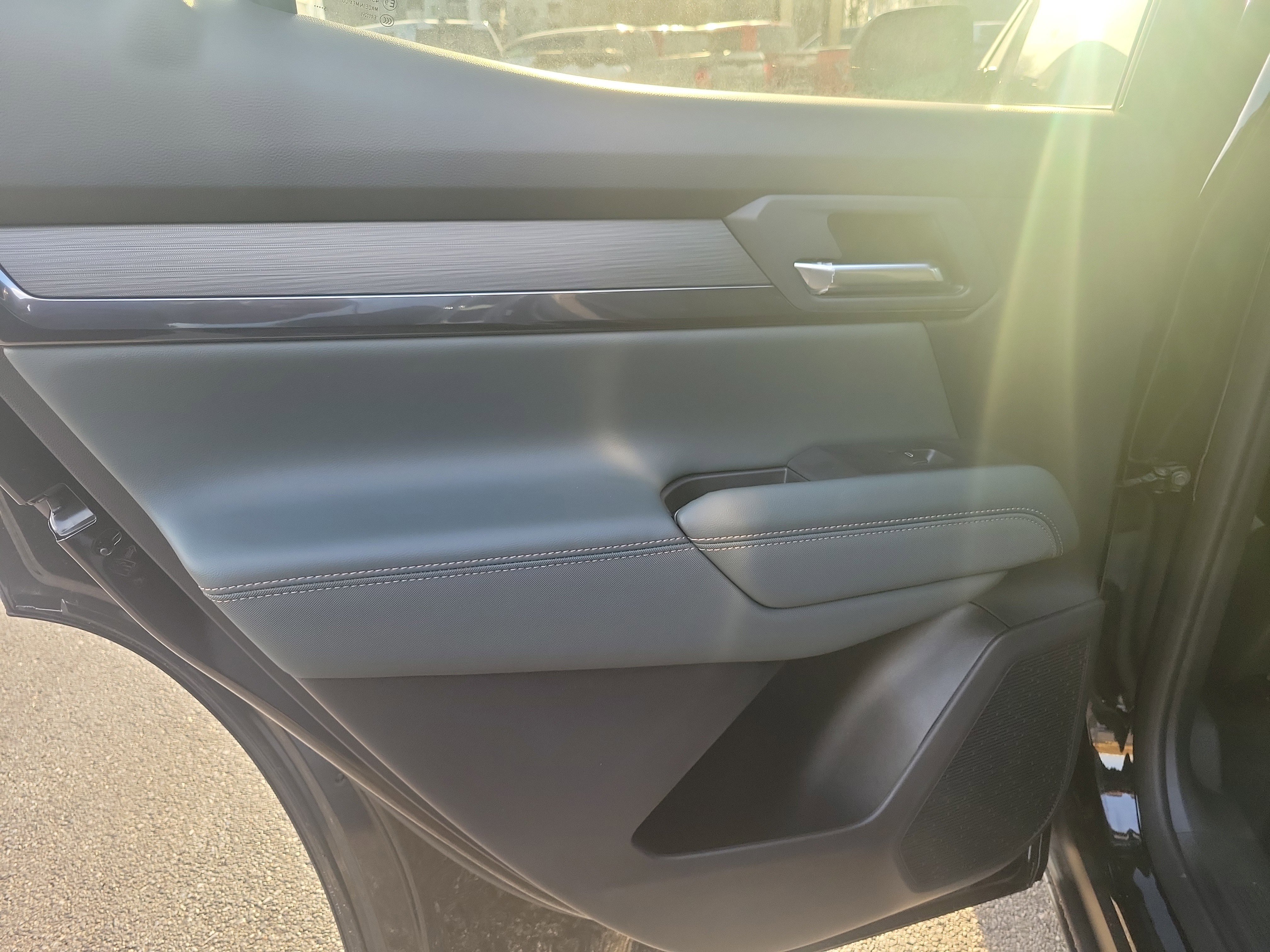 New 2026 GMC Terrain AT4 w/ Convenience Package III image 17