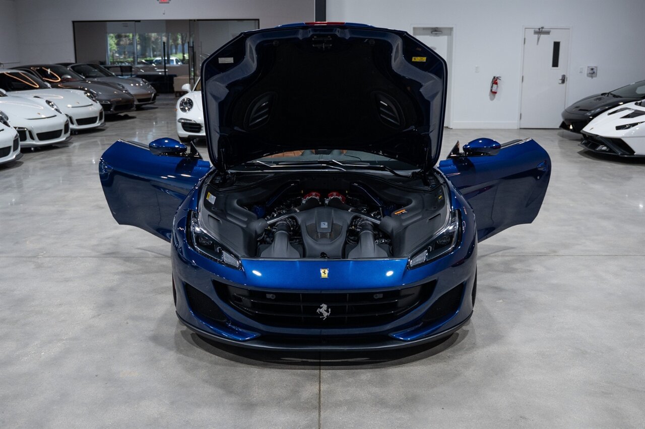 Used 2020 Ferrari Portofino RWD image 40