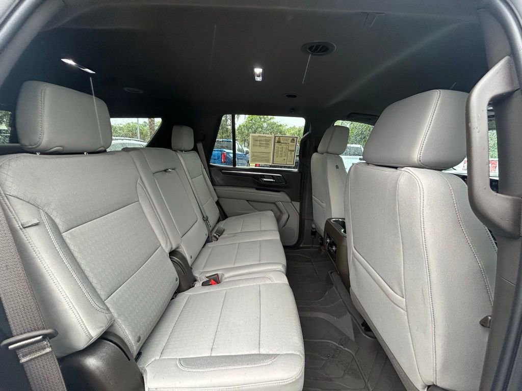 Used 2025 Chevrolet Tahoe LS image 21