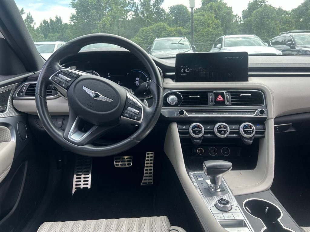 Used 2023 Genesis G70 2.0T w/ Sport Prestige Package AWD/4WD image 9
