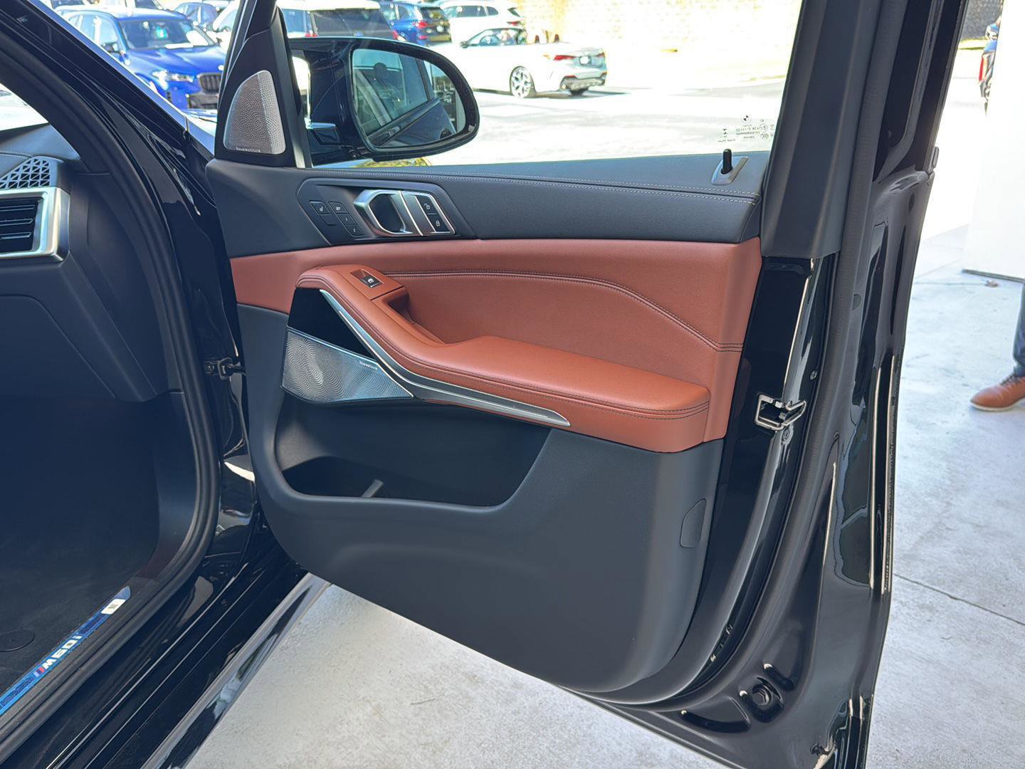 New 2026 BMW X7 M60i image 12