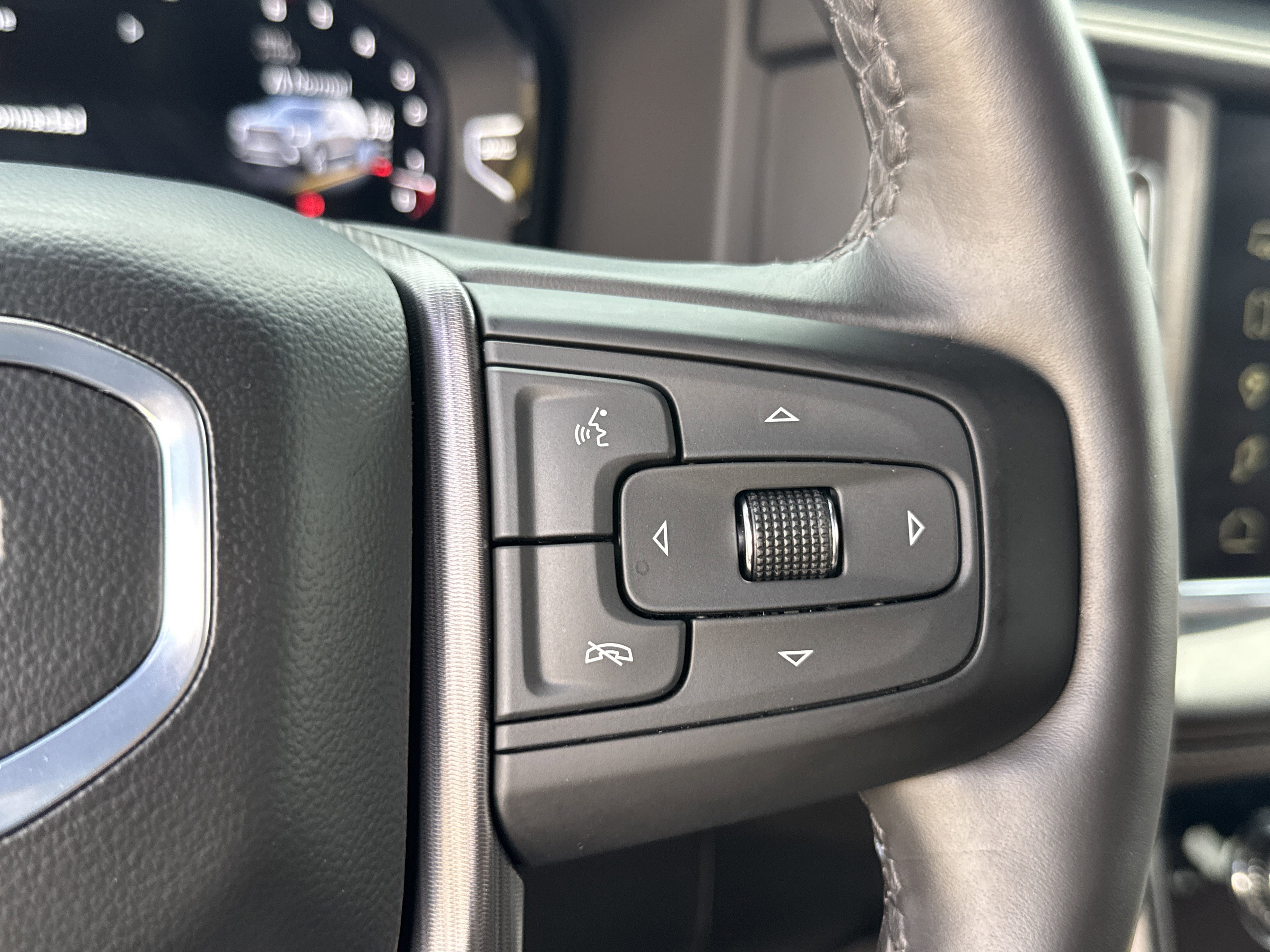 Used 2024 GMC Yukon Denali Ultimate image 21