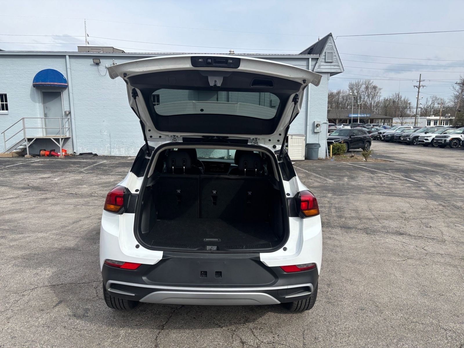 Used 2025 Buick Encore GX Preferred FWD image 30