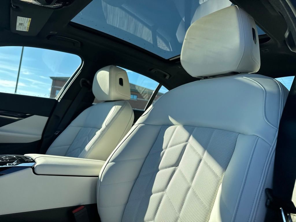 New 2025 BMW i5 M60 w/ Premium Package image 14