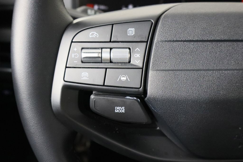 Used 2025 Kia K4 EX image 8