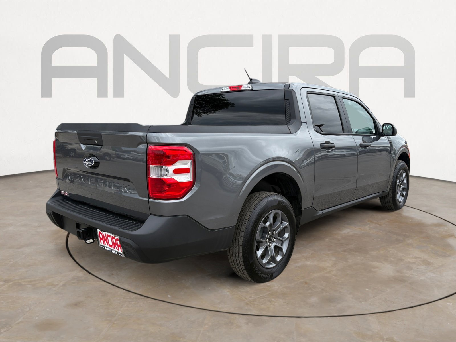 Used 2025 Ford Maverick XLT image 10