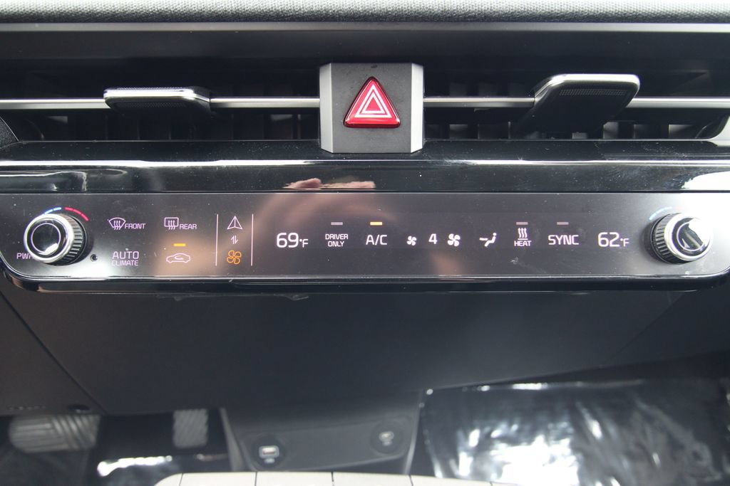 Used 2024 Kia EV6 Wind AWD/4WD image 26