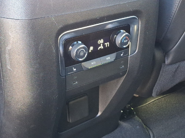 Used 2025 Chevrolet Tahoe RST w/ Advanced Technology Package AWD/4WD image 19
