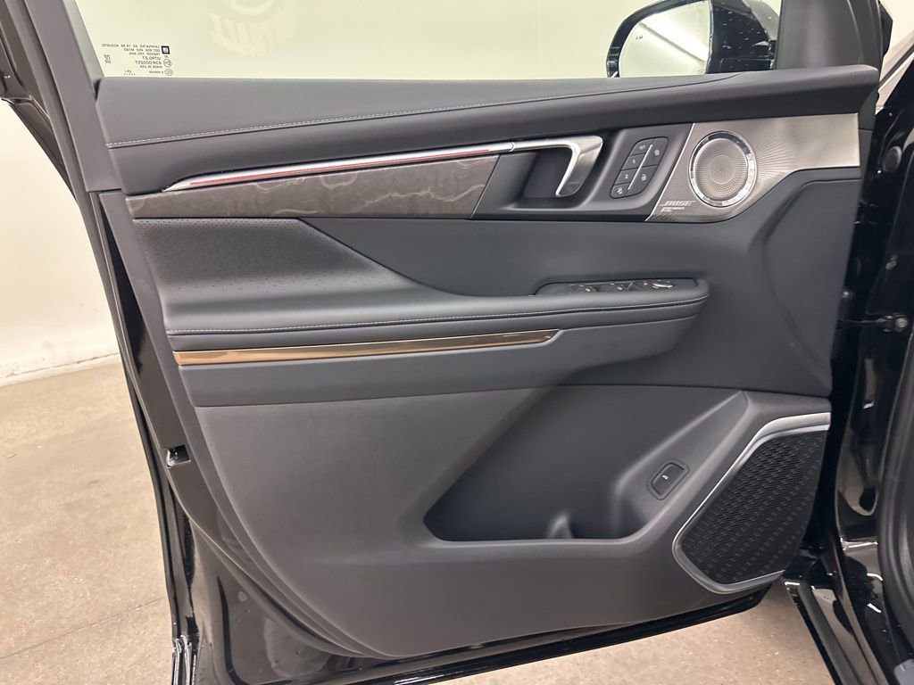 New 2026 Buick Enclave Avenir w/ Super Cruise Package image 31