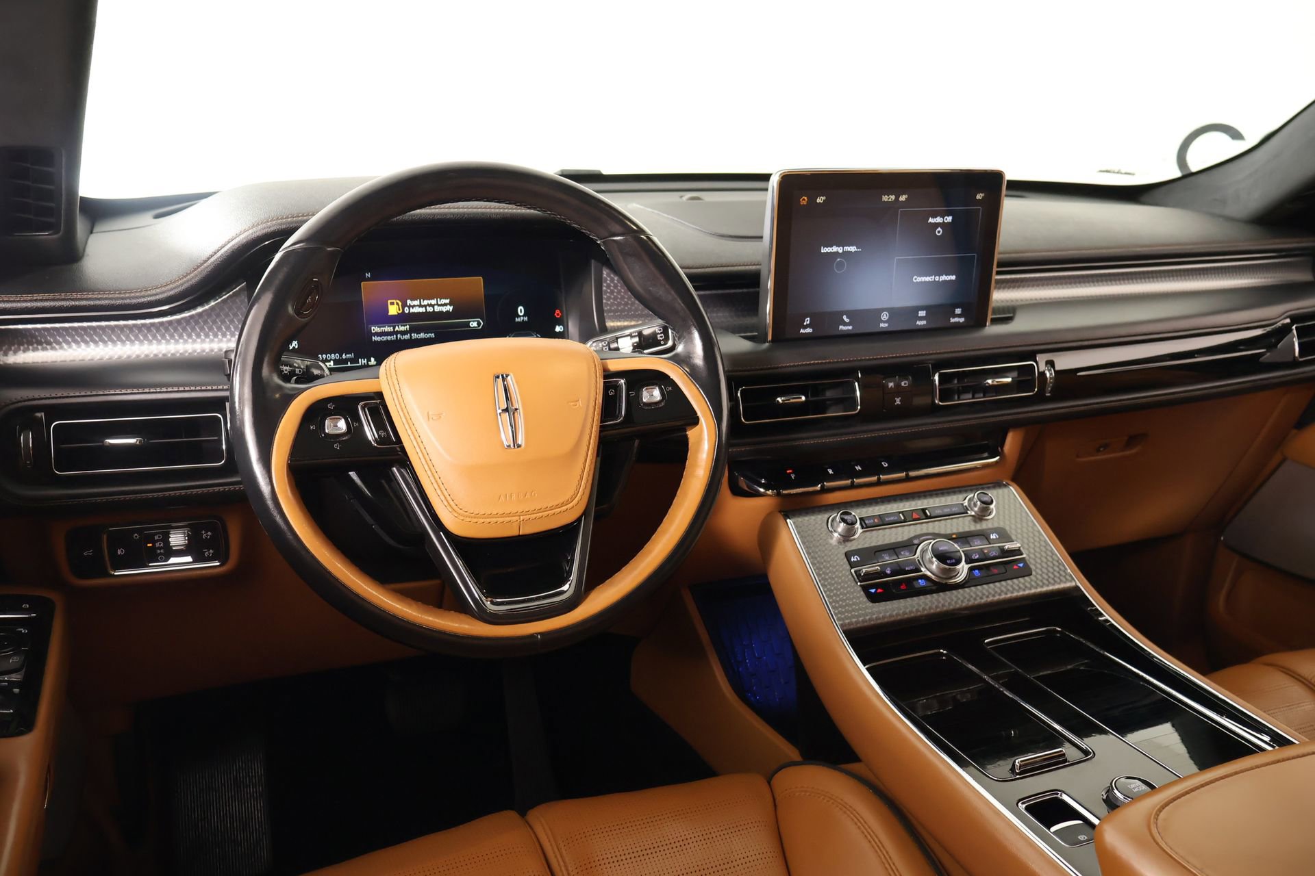 Used 2020 Lincoln Aviator Black Label w/ Dynamic Handling Package image 2