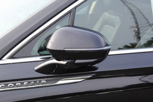 New 2023 Lincoln Corsair AWD w/ Equipment Group 101A image 11
