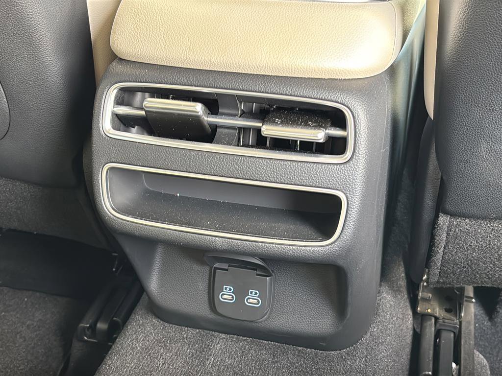 Certified 2026 Genesis GV70 2.5T image 38