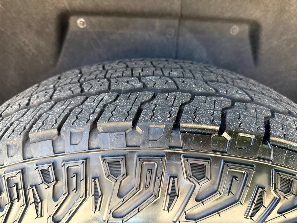 Used 2026 Chevrolet Silverado EV Trail Boss AWD/4WD image 35