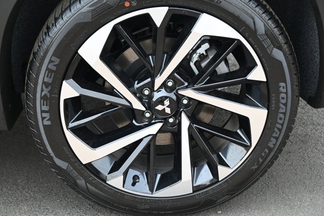 New 2023 Mitsubishi Outlander SEL AWD/4WD image 13