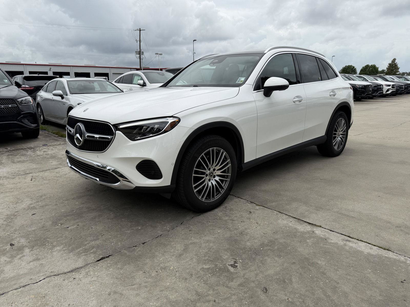 Certified 2026 Mercedes-Benz GLC 300 4MATIC image 3