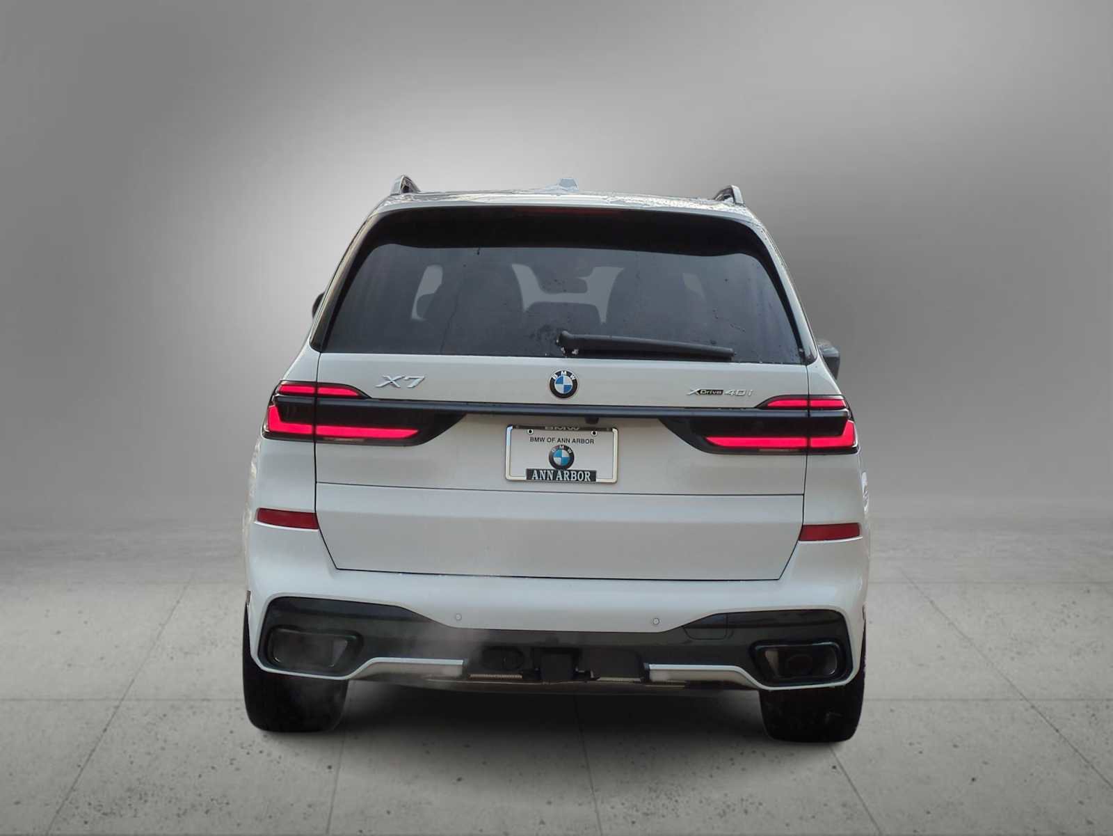 New 2026 BMW X7 xDrive40i w/ Executive Package image 7