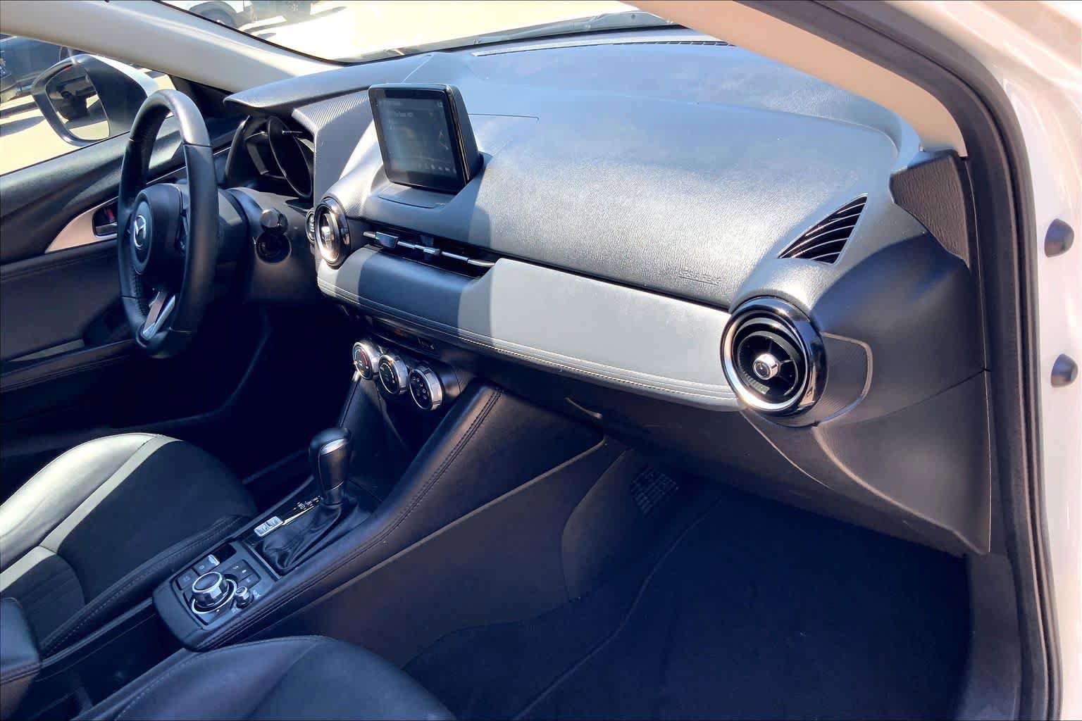 Used 2019 MAZDA CX-3 Touring FWD image 18
