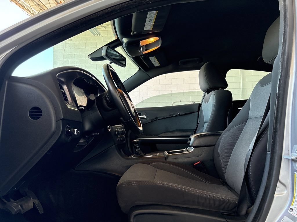 Used 2015 Dodge Charger SE w/ Popular Equipment Group RWD image 10