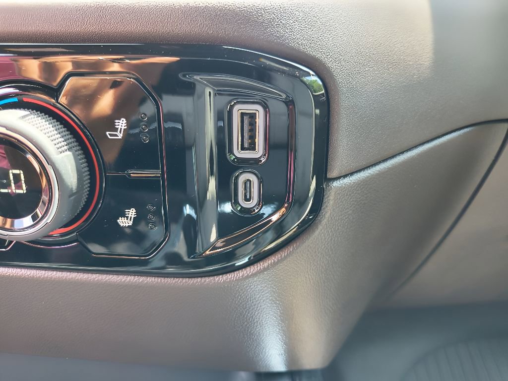 New 2025 Chevrolet Silverado 1500 LT Trail Boss w/ Convenience Package II image 26