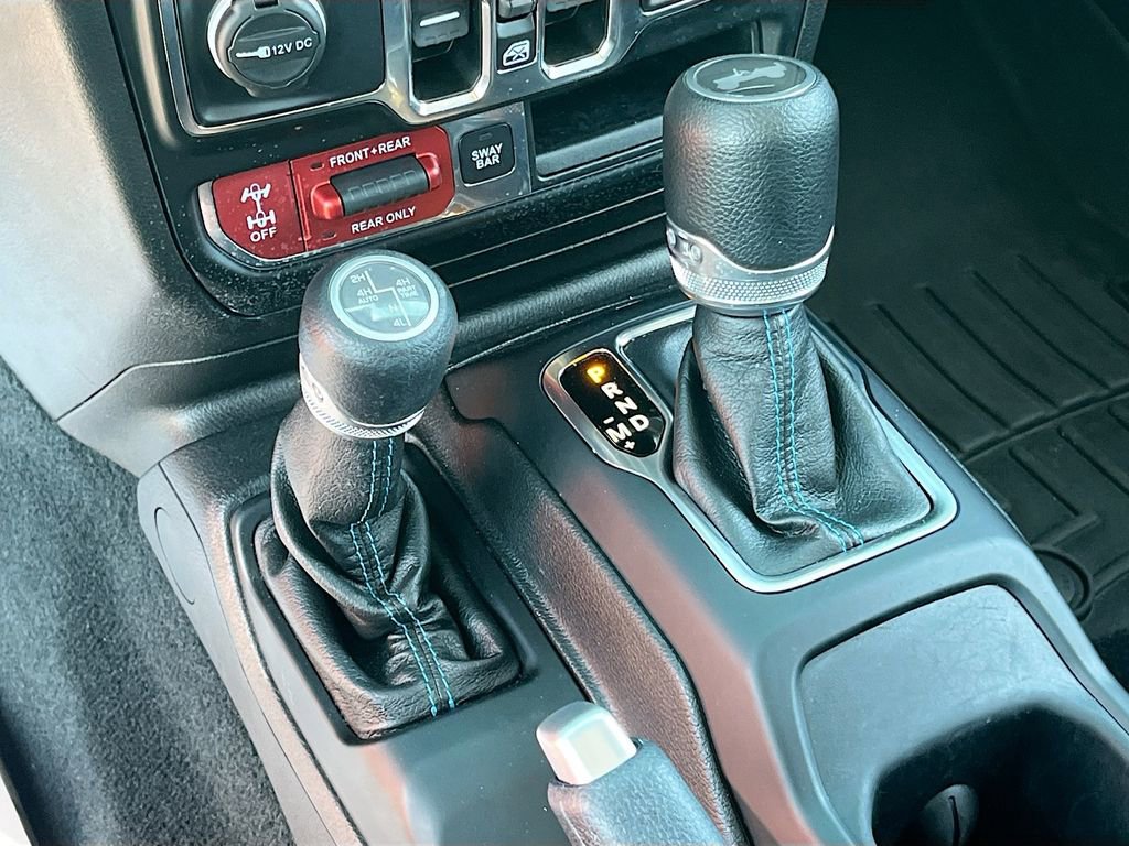 Certified 2022 Jeep Wrangler Unlimited Rubicon 4xe w/ Safety Group image 17