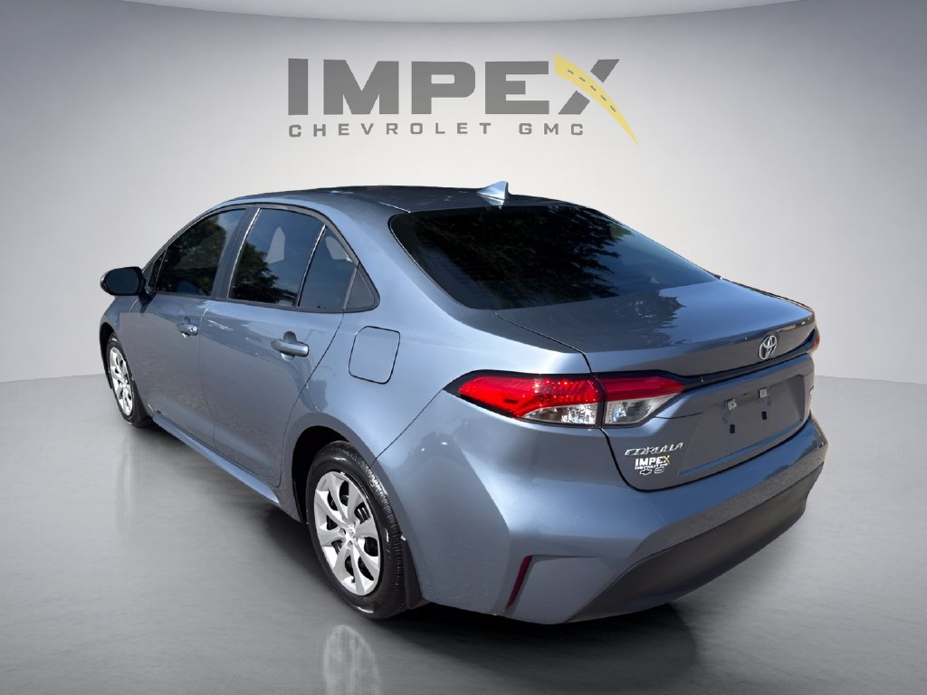Used 2026 Toyota Corolla LE FWD image 3