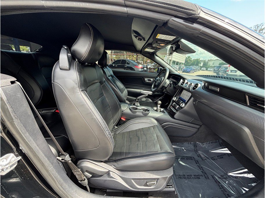 Used 2019 Ford Mustang GT Premium w/ GT Performance Package RWD image 40