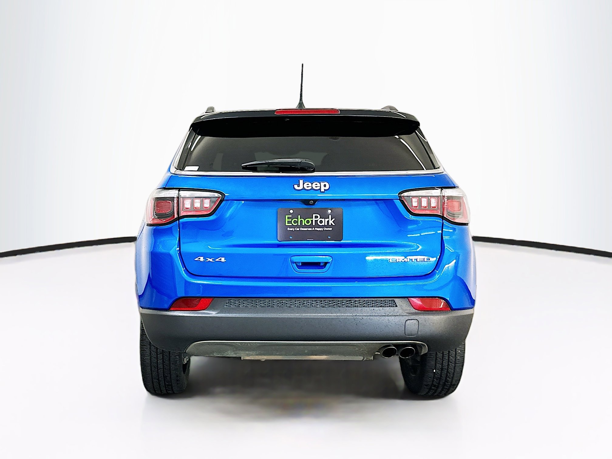 Used 2018 Jeep Compass Limited w/ Navigation Group AWD/4WD image 7