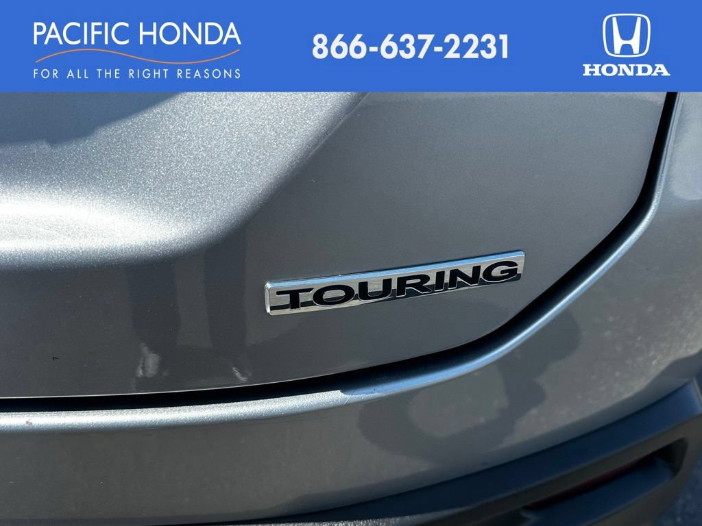 Used 2023 Honda Pilot Touring image 12