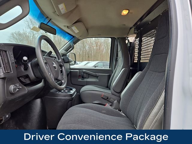 Used 2021 GMC Savana 2500 w/ Driver Convenience Package RWD image 2