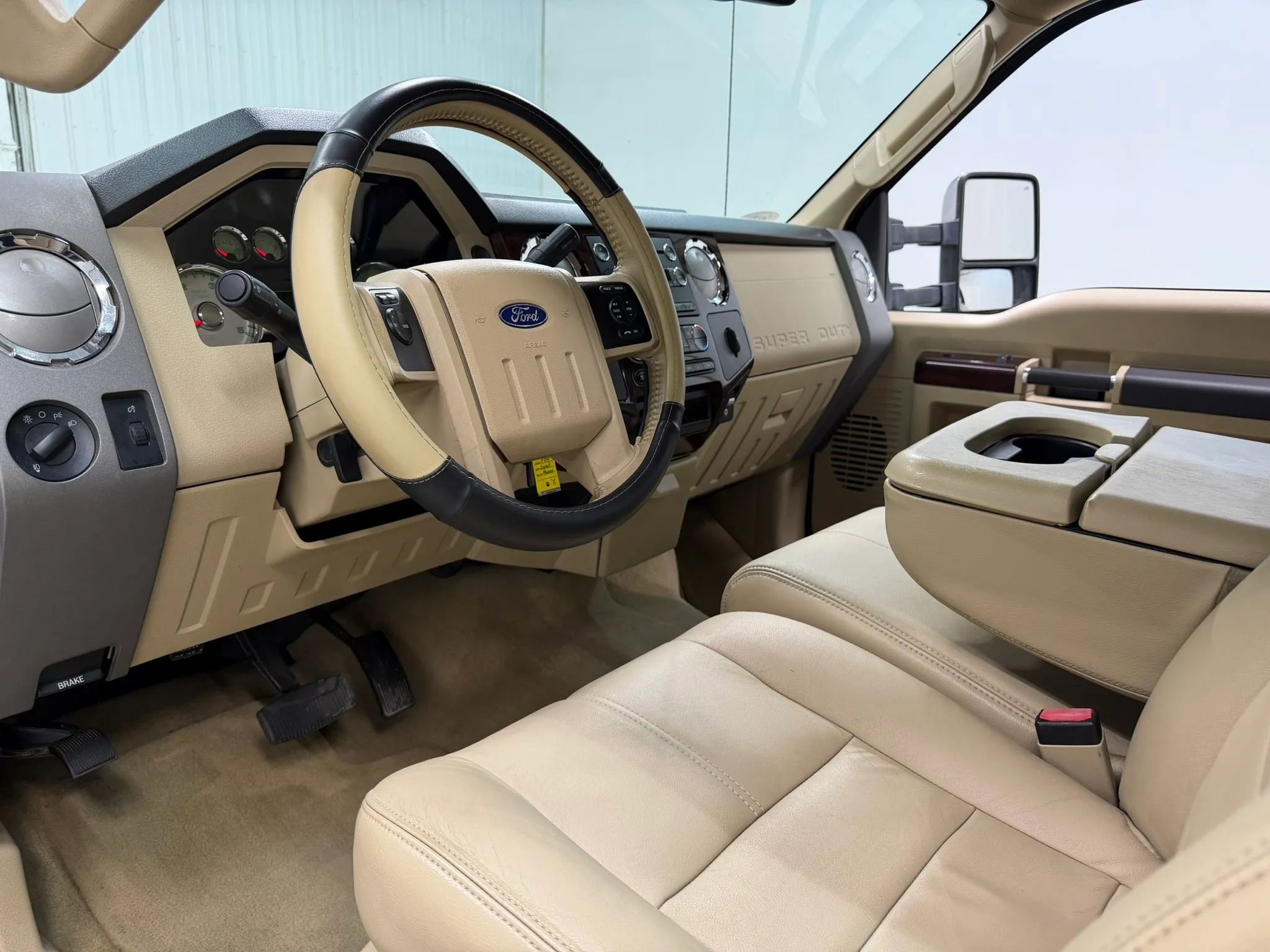 Used 2010 Ford F250 Lariat AWD/4WD image 12