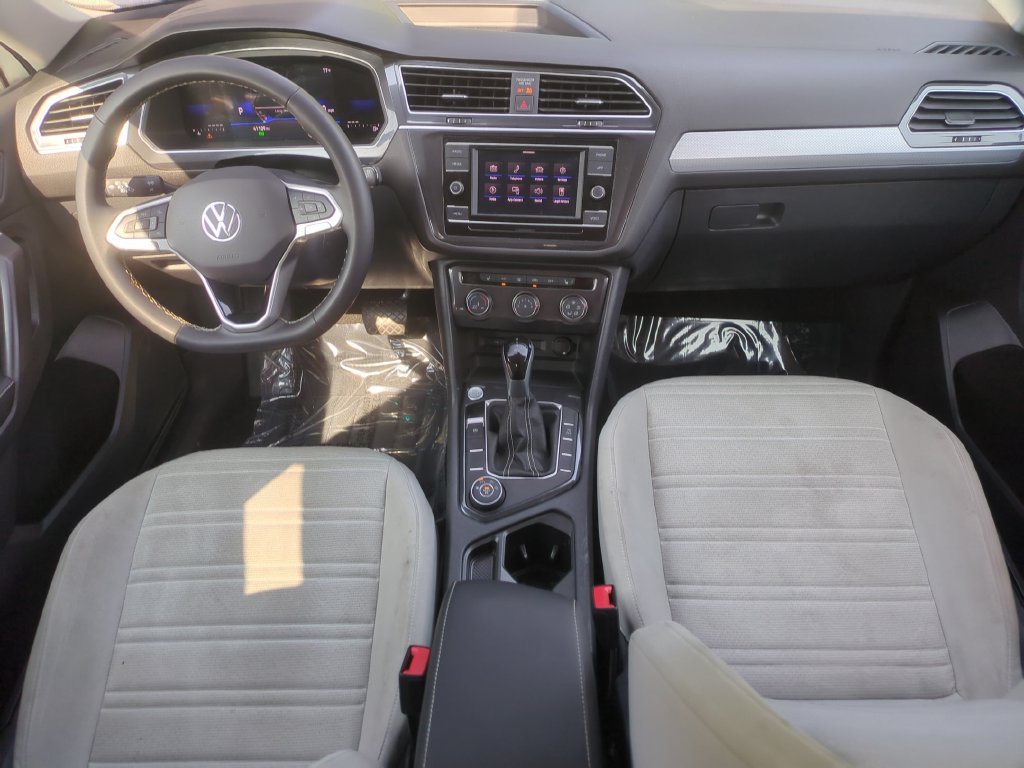 Used 2024 Volkswagen Tiguan S AWD/4WD image 17