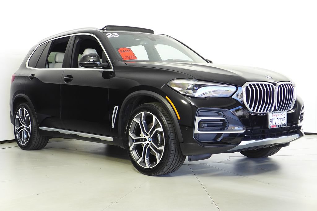 Used 2023 BMW X5 sDrive40i w/ Parking Assistance Package RWD image 4