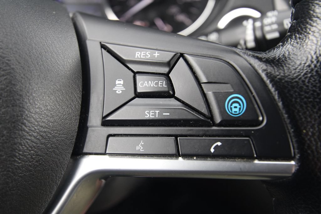 Used 2022 Nissan Rogue Sport SV w/ Technology Package AWD/4WD image 21