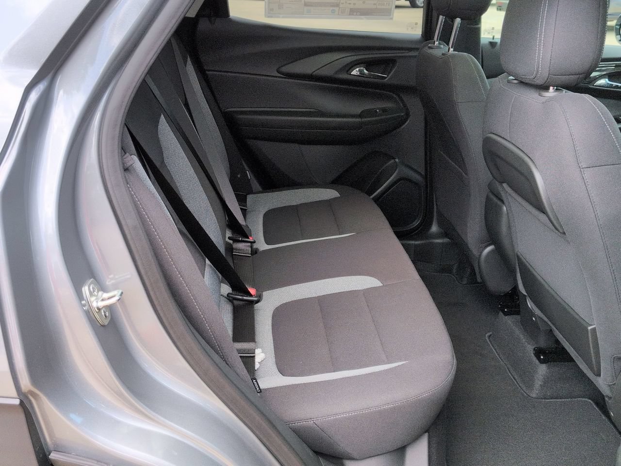 New 2026 Chevrolet TrailBlazer LT w/ Midnight Edition FWD image 25