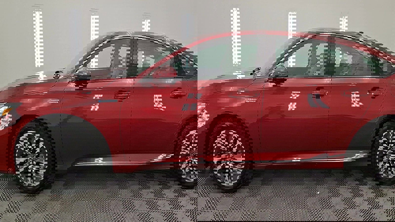 Used 2021 Honda Accord EX-L image 9