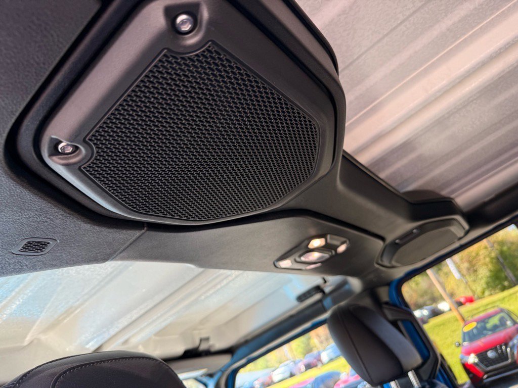 Used 2021 Jeep Gladiator Overland w/ Popular Equipment Package image 14