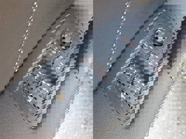 Certified 2023 Volkswagen Tiguan SE image 16