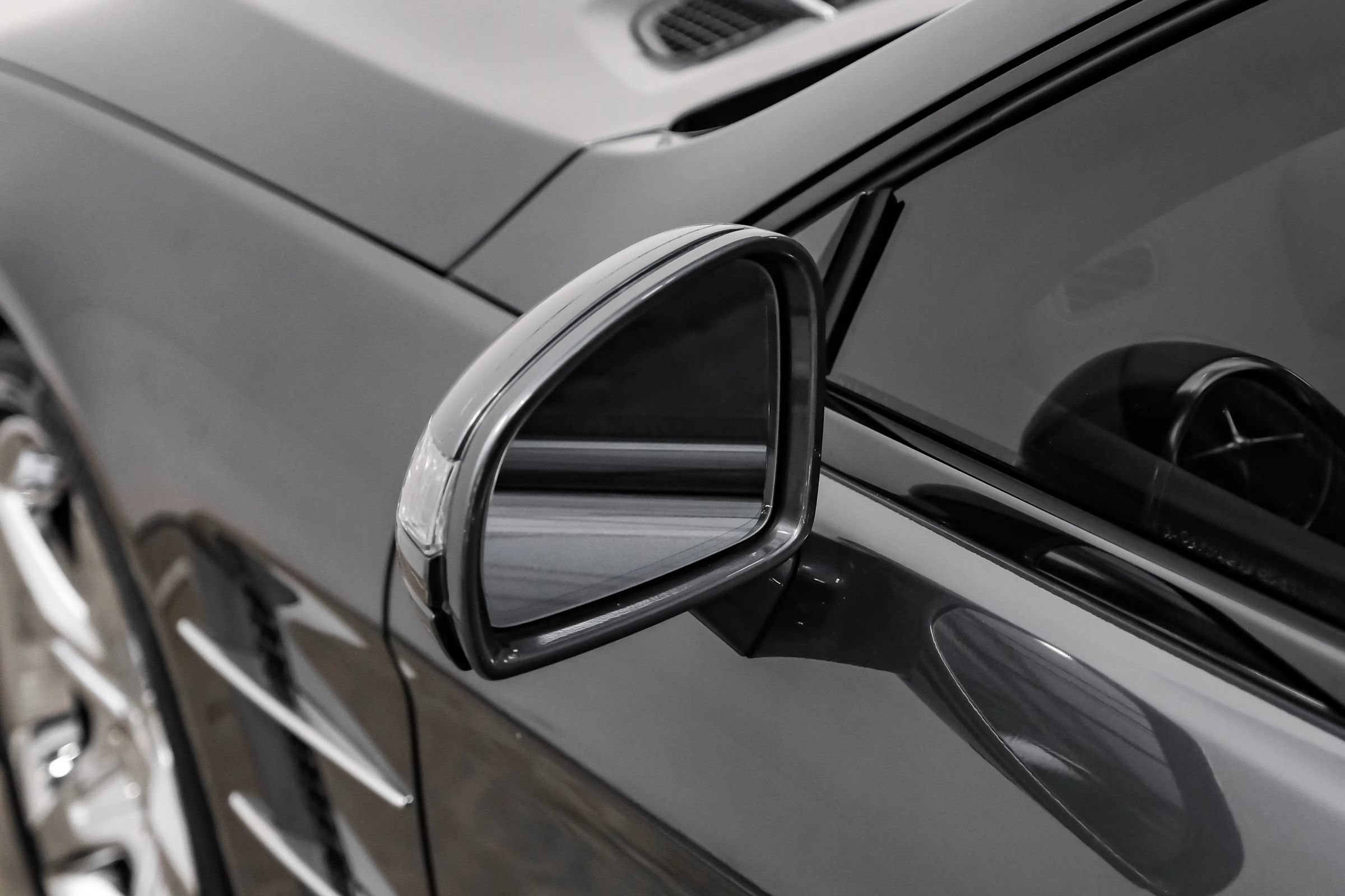 Used 2014 Mercedes-Benz SL 550 image 21